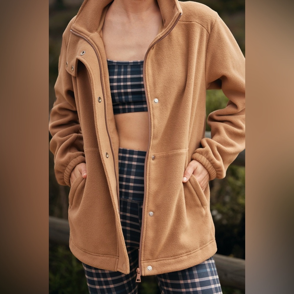 Beyond Yoga Urban Explorer fleece‎ jacket deep tan